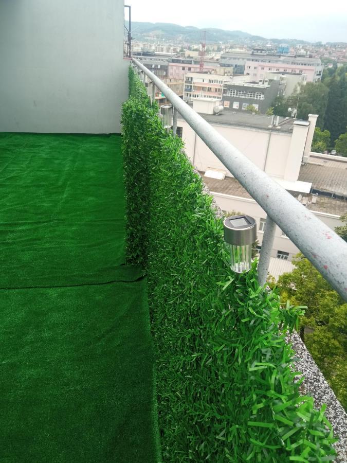 Apartman Penthaus U Strogom Centru Banja Luke Banja Luka Exterior foto